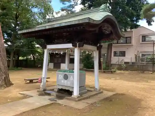 大泉諏訪神社の手水舎