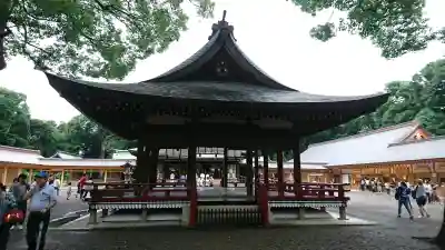 武蔵一宮氷川神社の{uncategorized: "未分類", other: "その他", undefined: "問題あり", building: "その他建物", grave: "お墓", sacred_gate: "鳥居", guardian: "狛犬", statue: "像", buddha: "仏像", history: "歴史", nature: "自然", garden: "庭園", animal: "動物", pagoda: "塔", temizu: "手水舎", mountain_gate: "山門・神門", sanctuary: "本殿・本堂", subordinate: "末社・摂社", art: "芸術", scenery: "景色", jizo: "地蔵", ema: "絵馬", goshuin: "御朱印", omikuji: "おみくじ", items: "授与品その他", amulet: "お守り", goshuincho: "御朱印帳", eats: "食事", festival: "お祭り", votive_dance: "神楽", shichigosan: "七五三参", wedding: "結婚式", experience: "体験その他", initially: "初詣", around: "周辺", anti_infection: "感染症対策"}