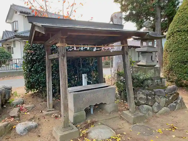 稲乃比売神社の手水舎