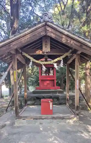 布智神社（本甲）の末社