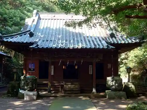渡海神社の本殿・本堂