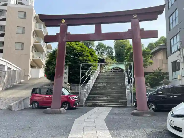 白金氷川神社の{uncategorized: "未分類", other: "その他", undefined: "問題あり", building: "その他建物", grave: "お墓", sacred_gate: "鳥居", guardian: "狛犬", statue: "像", buddha: "仏像", history: "歴史", nature: "自然", garden: "庭園", animal: "動物", pagoda: "塔", temizu: "手水舎", mountain_gate: "山門・神門", sanctuary: "本殿・本堂", subordinate: "末社・摂社", art: "芸術", scenery: "景色", jizo: "地蔵", ema: "絵馬", goshuin: "御朱印", omikuji: "おみくじ", items: "授与品その他", amulet: "お守り", goshuincho: "御朱印帳", eats: "食事", festival: "お祭り", votive_dance: "神楽", shichigosan: "七五三参", wedding: "結婚式", experience: "体験その他", initially: "初詣", around: "周辺", anti_infection: "感染症対策"}