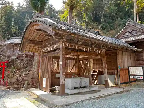 方廣寺の手水舎