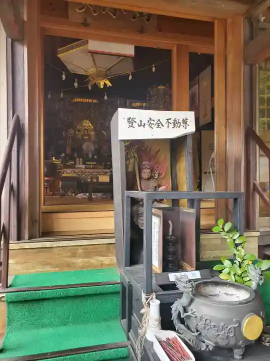 鳳仙寺の本殿・本堂