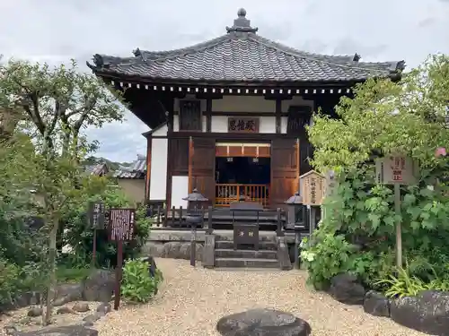 飛鳥寺の本殿