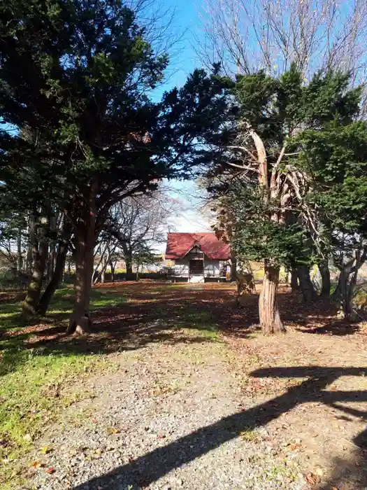 南耕地神社の建物その他