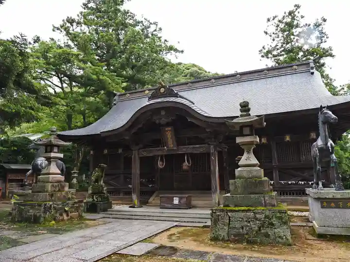 一宮神社の本殿・本堂