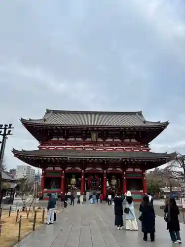 浅草寺の山門・神門