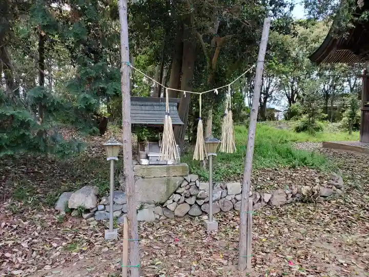 八王子神社の末社・摂社