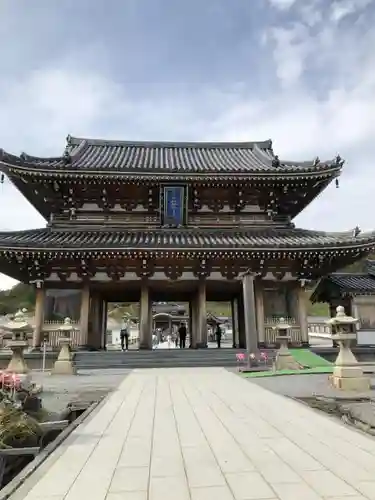 恐山菩提寺の山門・神門