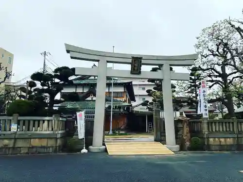 みなと八幡神社の鳥居