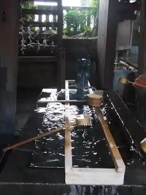 川越氷川神社の手水舎