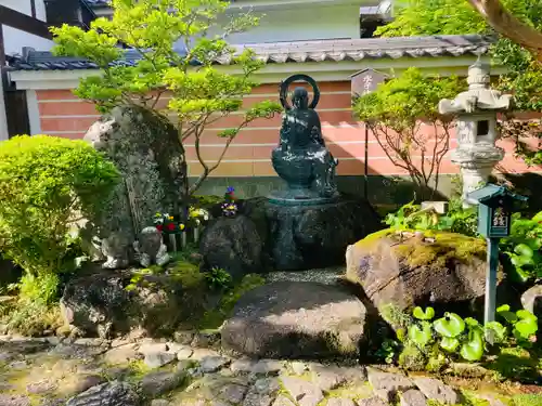 當麻寺 奥院(奈良県)