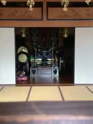 西方院の本殿・本堂