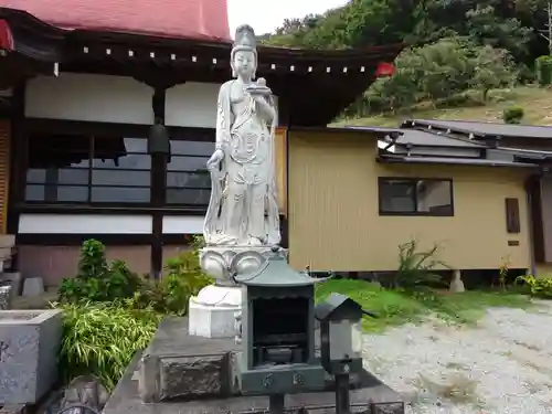 伊勢原 法泉寺の仏像