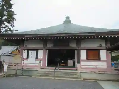 蓮華寺の本殿・本堂
