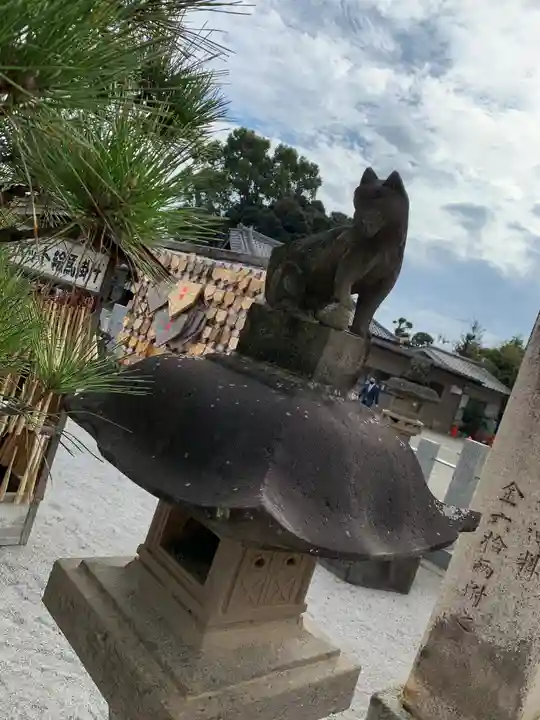 箭弓稲荷神社の狛犬