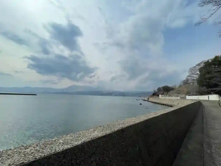 日出若宮八幡神社の周辺