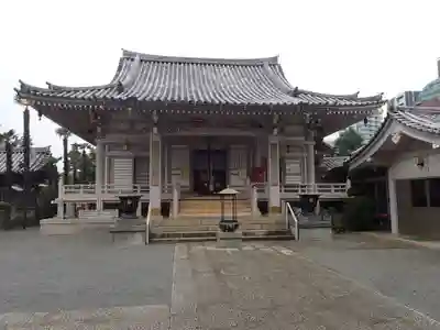 荘厳寺の本殿・本堂