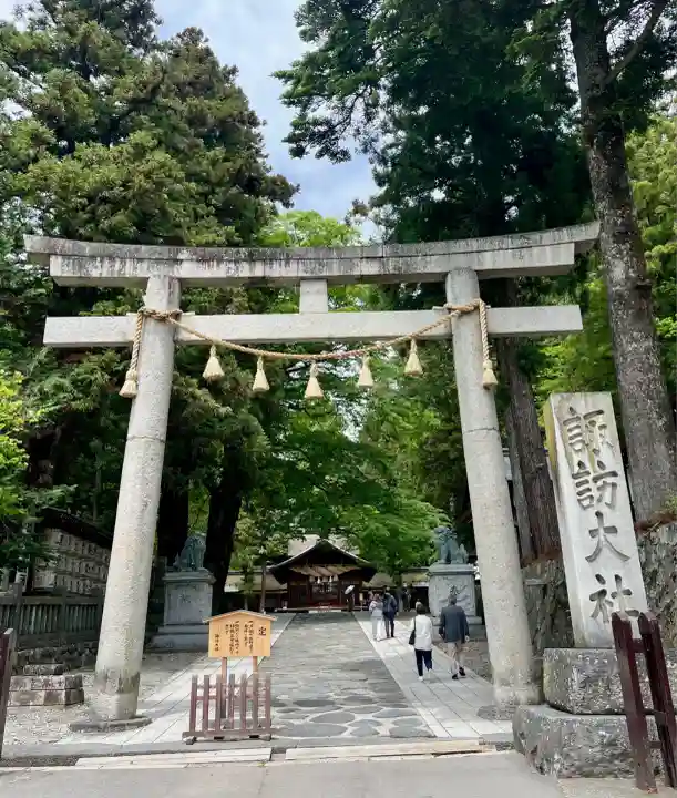 諏訪大社下社春宮(長野県)