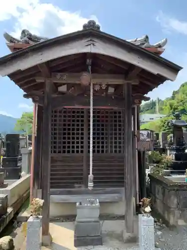 善雄寺の本殿・本堂