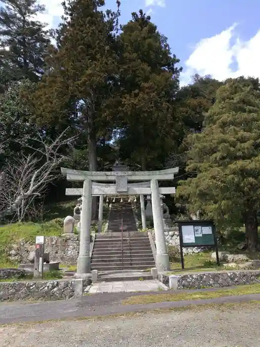 佐香神社の鳥居