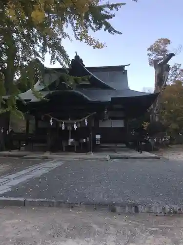 賀羅加波神社の本殿