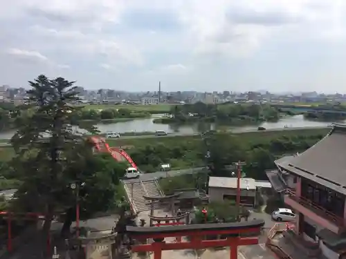 草戸稲荷神社の景色