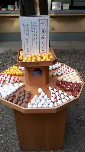 赤坂氷川神社のおみくじ