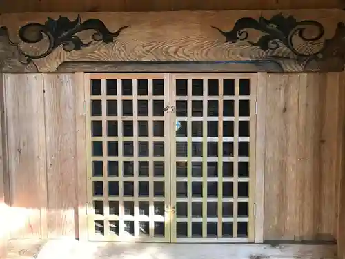 熊野神社の本殿・本堂