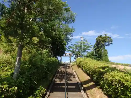 八幡神社の建物その他