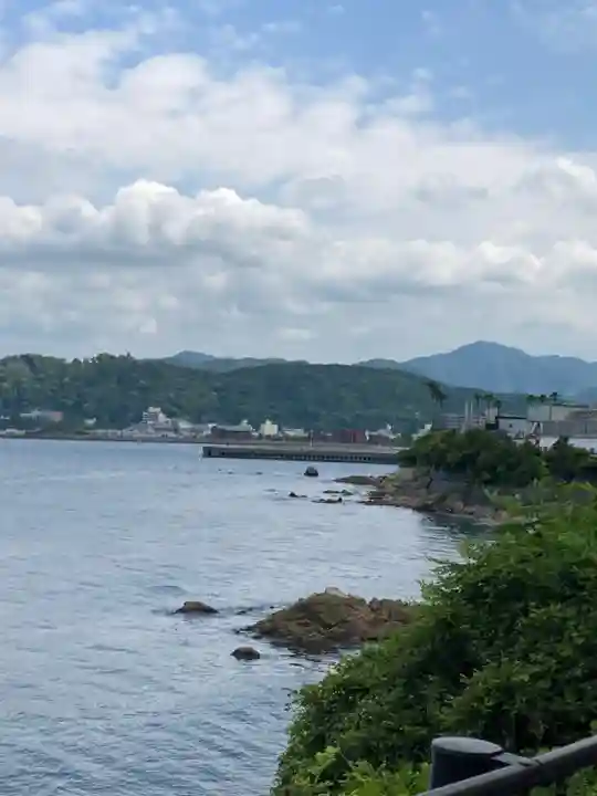 炬口八幡神社の景色