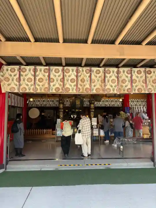 冨士山小御嶽神社の{uncategorized: "未分類", other: "その他", undefined: "問題あり", building: "その他建物", grave: "お墓", sacred_gate: "鳥居", guardian: "狛犬", statue: "像", buddha: "仏像", history: "歴史", nature: "自然", garden: "庭園", animal: "動物", pagoda: "塔", temizu: "手水舎", mountain_gate: "山門・神門", sanctuary: "本殿・本堂", subordinate: "末社・摂社", art: "芸術", scenery: "景色", jizo: "地蔵", ema: "絵馬", goshuin: "御朱印", omikuji: "おみくじ", items: "授与品その他", amulet: "お守り", goshuincho: "御朱印帳", eats: "食事", festival: "お祭り", votive_dance: "神楽", shichigosan: "七五三参", wedding: "結婚式", experience: "体験その他", initially: "初詣", around: "周辺", anti_infection: "感染症対策"}