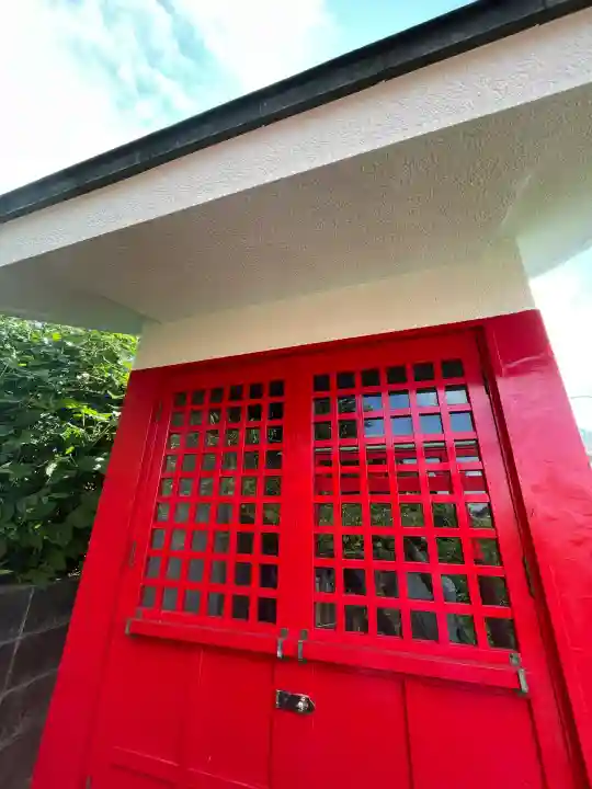 稲荷神社(三ツ沢上町)(神奈川県)