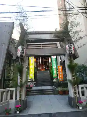 烏森神社の鳥居