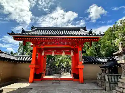 西宮神社の山門・神門