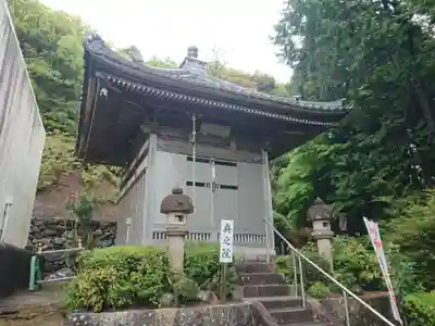 勝楽寺の本殿・本堂