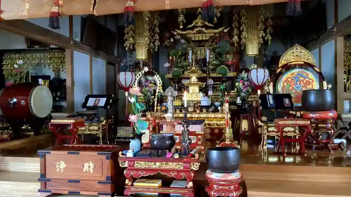 実心寺の本殿・本堂