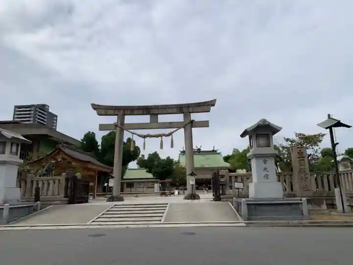 難波大社 生國魂神社の鳥居