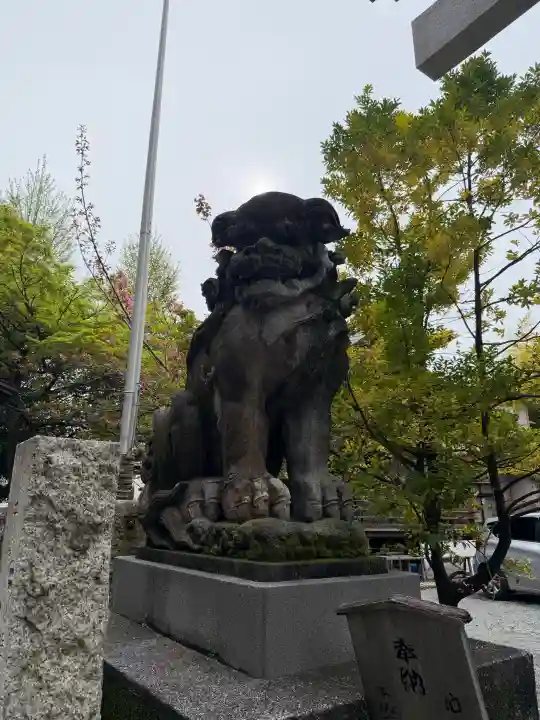 東神奈川熊野神社の{uncategorized: "未分類", other: "その他", undefined: "問題あり", building: "その他建物", grave: "お墓", sacred_gate: "鳥居", guardian: "狛犬", statue: "像", buddha: "仏像", history: "歴史", nature: "自然", garden: "庭園", animal: "動物", pagoda: "塔", temizu: "手水舎", mountain_gate: "山門・神門", sanctuary: "本殿・本堂", subordinate: "末社・摂社", art: "芸術", scenery: "景色", jizo: "地蔵", ema: "絵馬", goshuin: "御朱印", omikuji: "おみくじ", items: "授与品その他", amulet: "お守り", goshuincho: "御朱印帳", eats: "食事", festival: "お祭り", votive_dance: "神楽", shichigosan: "七五三参", wedding: "結婚式", experience: "体験その他", initially: "初詣", around: "周辺", anti_infection: "感染症対策"}