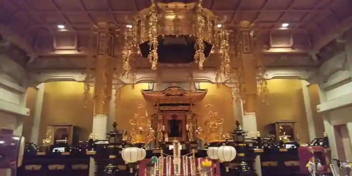 眞久寺の本殿・本堂