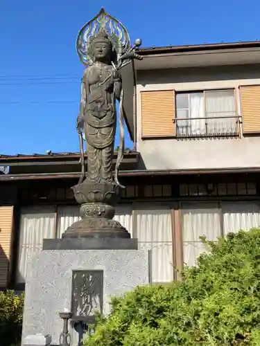 松岩寺の仏像