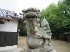 熊野神社の狛犬