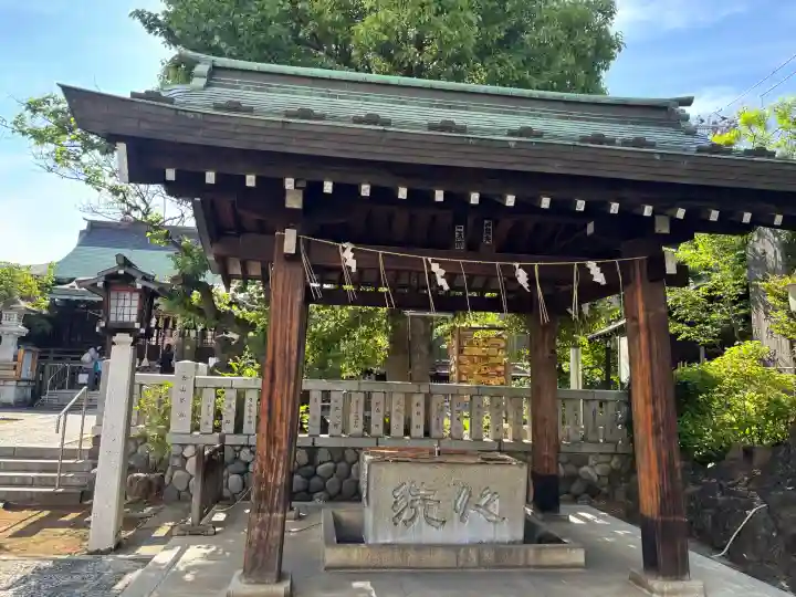 新宿下落合氷川神社の{uncategorized: "未分類", other: "その他", undefined: "問題あり", building: "その他建物", grave: "お墓", sacred_gate: "鳥居", guardian: "狛犬", statue: "像", buddha: "仏像", history: "歴史", nature: "自然", garden: "庭園", animal: "動物", pagoda: "塔", temizu: "手水舎", mountain_gate: "山門・神門", sanctuary: "本殿・本堂", subordinate: "末社・摂社", art: "芸術", scenery: "景色", jizo: "地蔵", ema: "絵馬", goshuin: "御朱印", omikuji: "おみくじ", items: "授与品その他", amulet: "お守り", goshuincho: "御朱印帳", eats: "食事", festival: "お祭り", votive_dance: "神楽", shichigosan: "七五三参", wedding: "結婚式", experience: "体験その他", initially: "初詣", around: "周辺", anti_infection: "感染症対策"}
