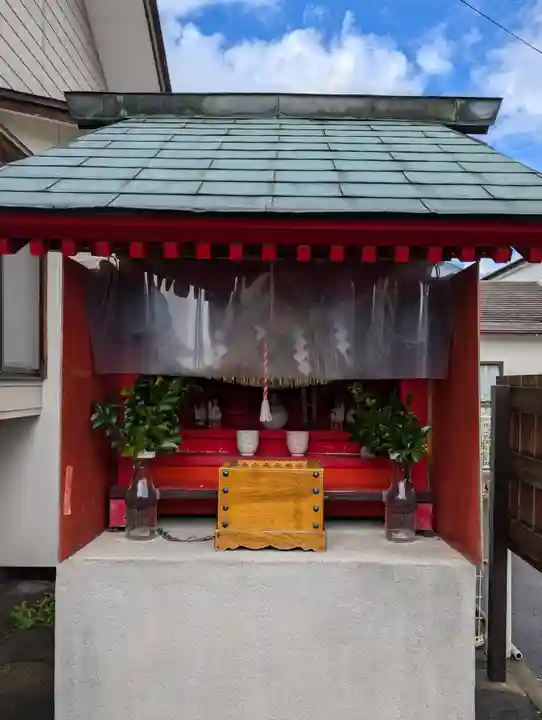 月岡温泉稲荷(新潟県)