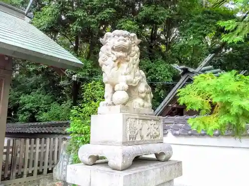 神明社（大脇神明社）の狛犬