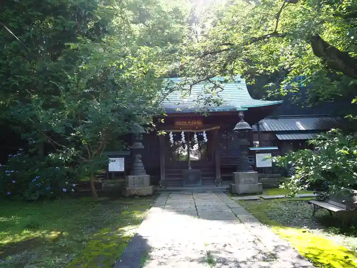 諏訪大神社の本殿・本堂