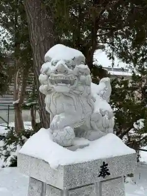 上磯八幡宮の{uncategorized: "未分類", other: "その他", undefined: "問題あり", building: "その他建物", grave: "お墓", sacred_gate: "鳥居", guardian: "狛犬", statue: "像", buddha: "仏像", history: "歴史", nature: "自然", garden: "庭園", animal: "動物", pagoda: "塔", temizu: "手水舎", mountain_gate: "山門・神門", sanctuary: "本殿・本堂", subordinate: "末社・摂社", art: "芸術", scenery: "景色", jizo: "地蔵", ema: "絵馬", goshuin: "御朱印", omikuji: "おみくじ", items: "授与品その他", amulet: "お守り", goshuincho: "御朱印帳", eats: "食事", festival: "お祭り", votive_dance: "神楽", shichigosan: "七五三参", wedding: "結婚式", experience: "体験その他", initially: "初詣", around: "周辺", anti_infection: "感染症対策"}