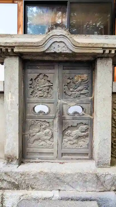清瀧神社の山門・神門
