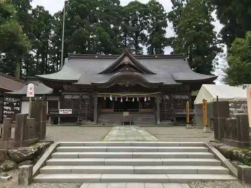 劒神社の本殿